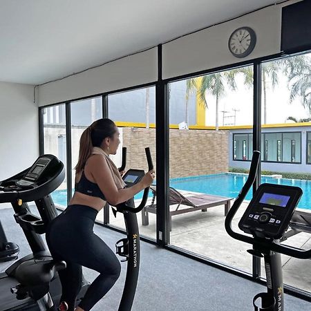The Park 304 Executive Serviced Apartment Si Maha Phot 외부 사진