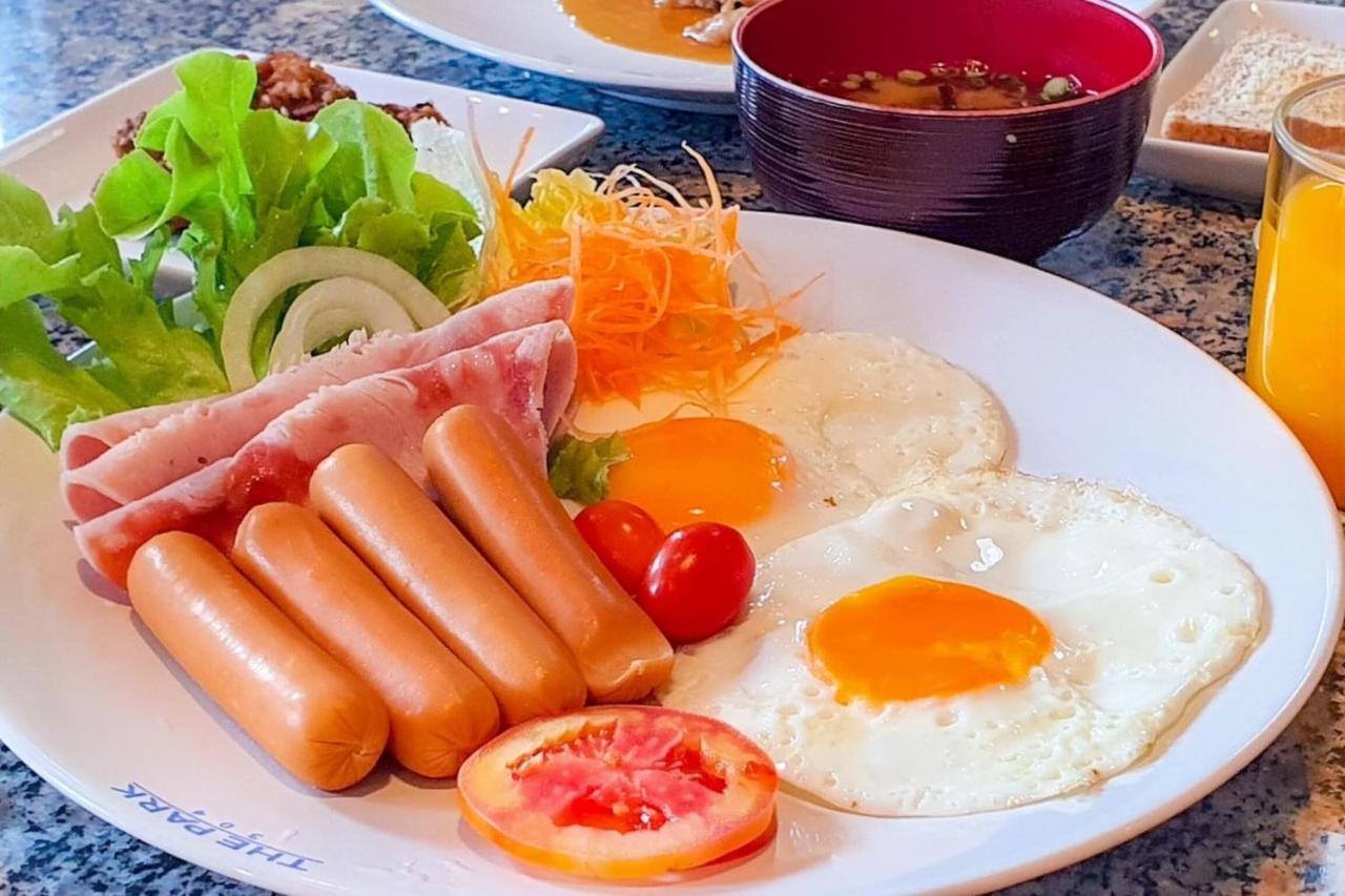 The Park 304 Executive Serviced Apartment Si Maha Phot 외부 사진