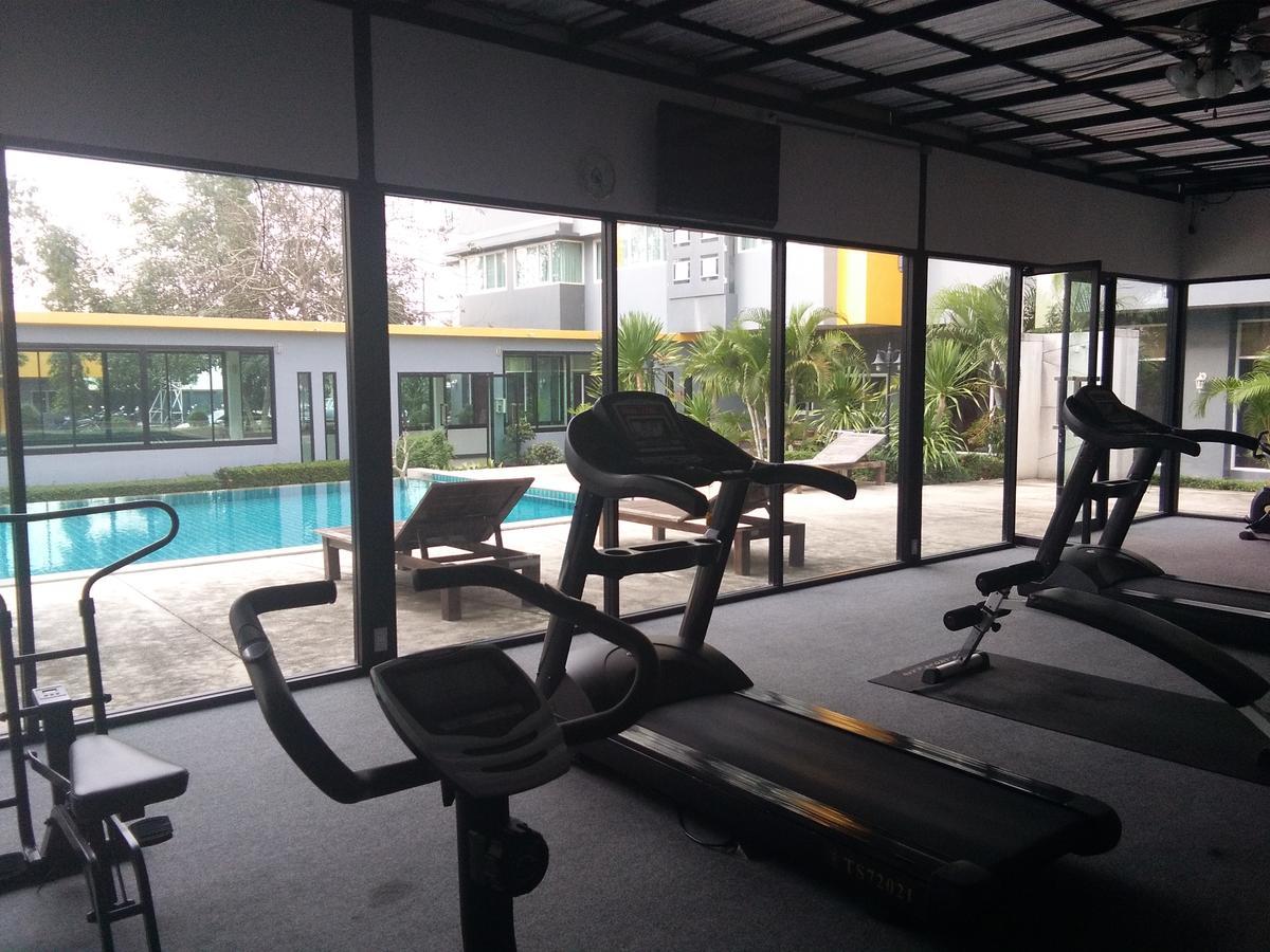 The Park 304 Executive Serviced Apartment Si Maha Phot 외부 사진