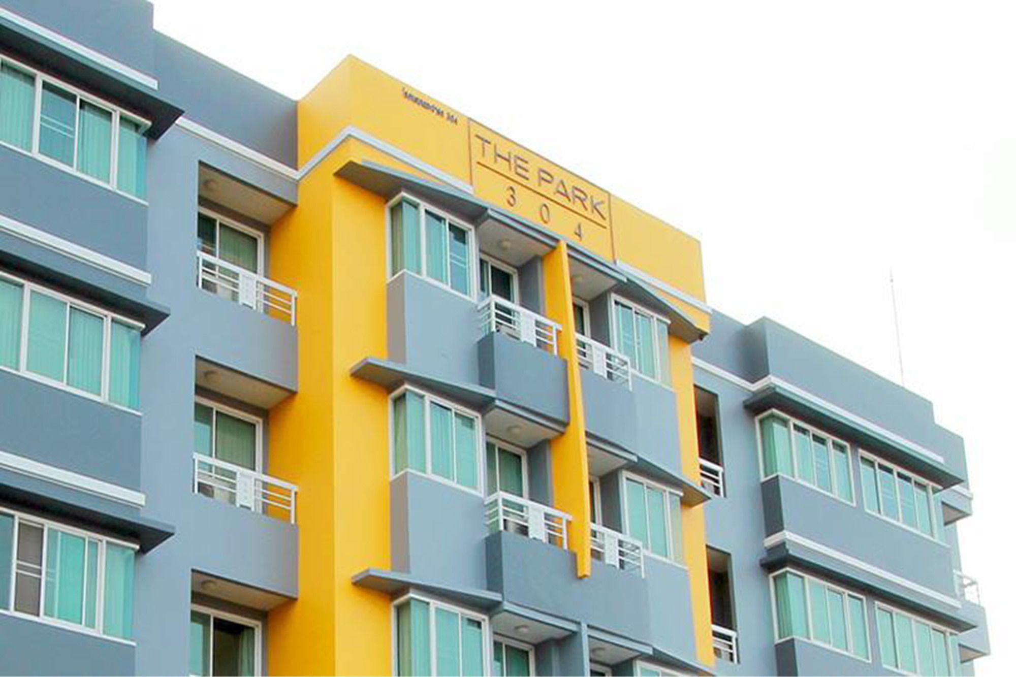 The Park 304 Executive Serviced Apartment Si Maha Phot 외부 사진