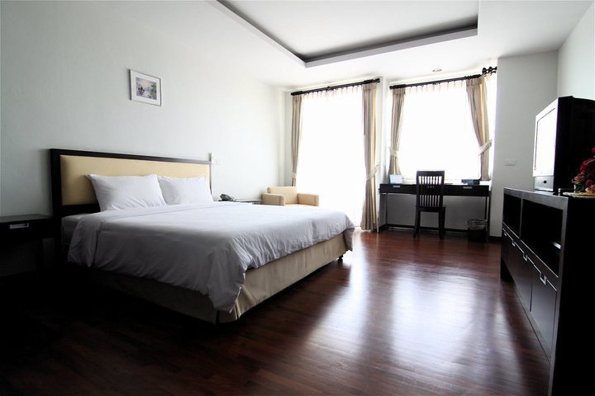 The Park 304 Executive Serviced Apartment Si Maha Phot 외부 사진