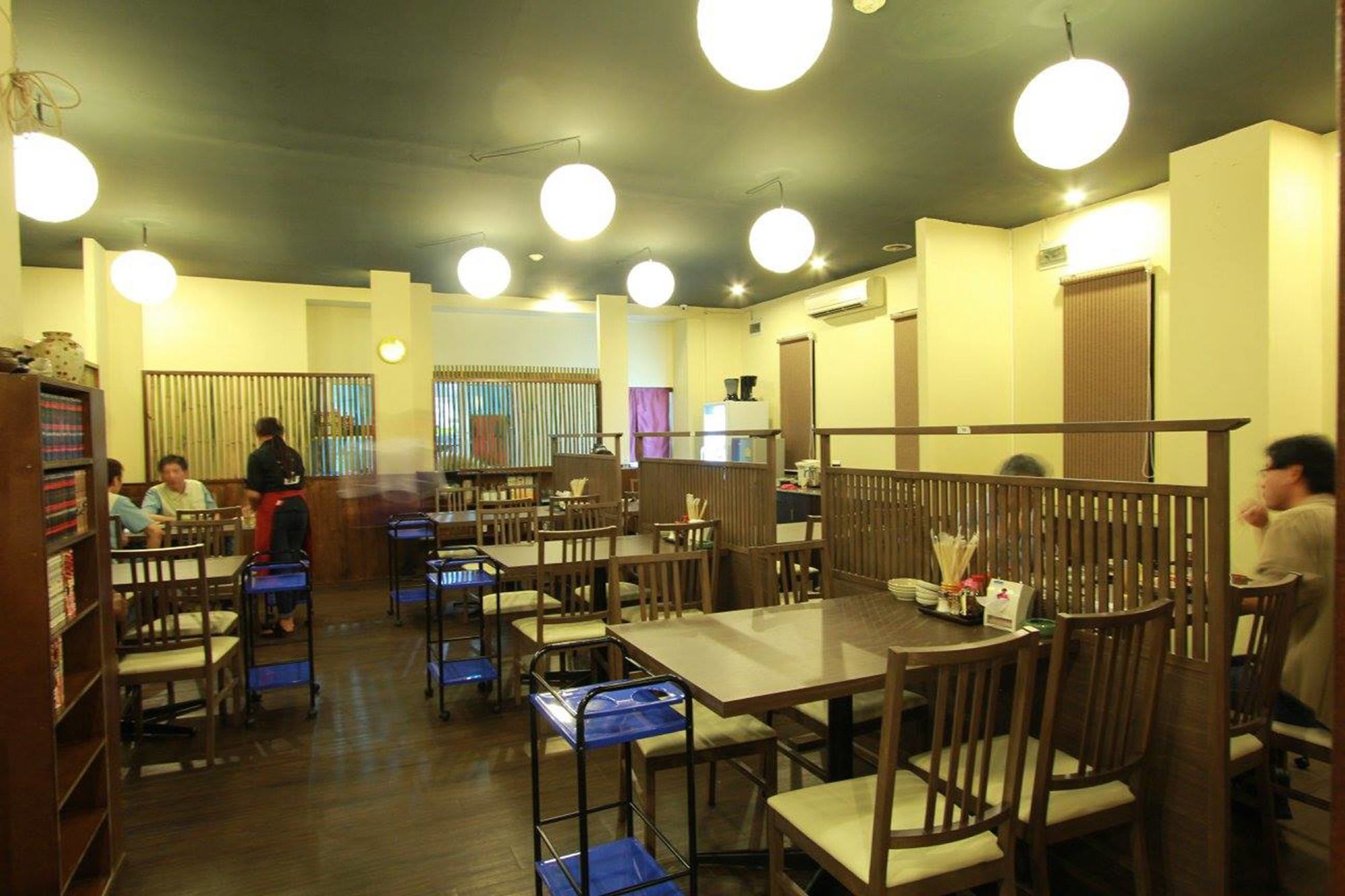The Park 304 Executive Serviced Apartment Si Maha Phot 외부 사진